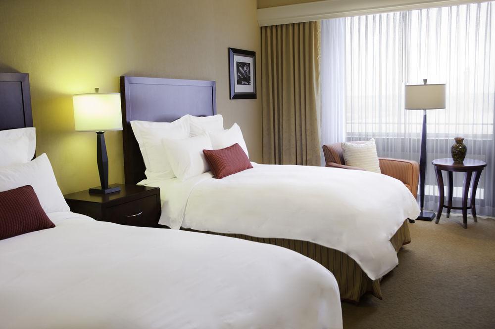 Kansas City Airport Marriott Εξωτερικό φωτογραφία